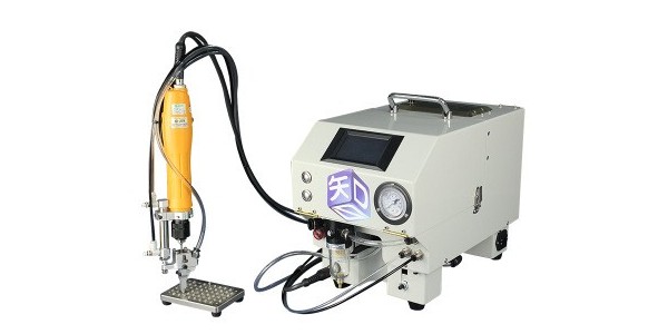 自動(dòng)螺絲供料器是什么？有什么優(yōu)勢(shì)？-堅(jiān)豐股份