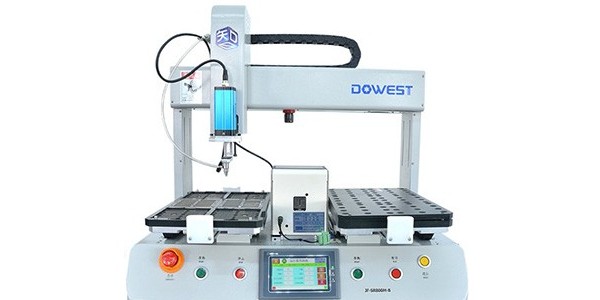 使用半自動(dòng)鎖螺絲機(jī)需要注意安全嗎？-堅(jiān)豐股份